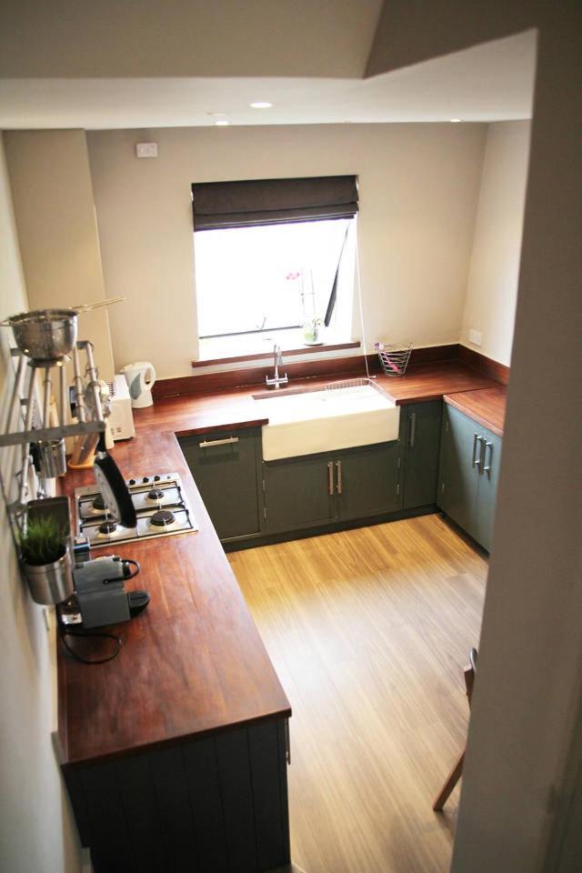 Guestready - Quaint English Flat Near Portobello Londen Buitenkant foto
