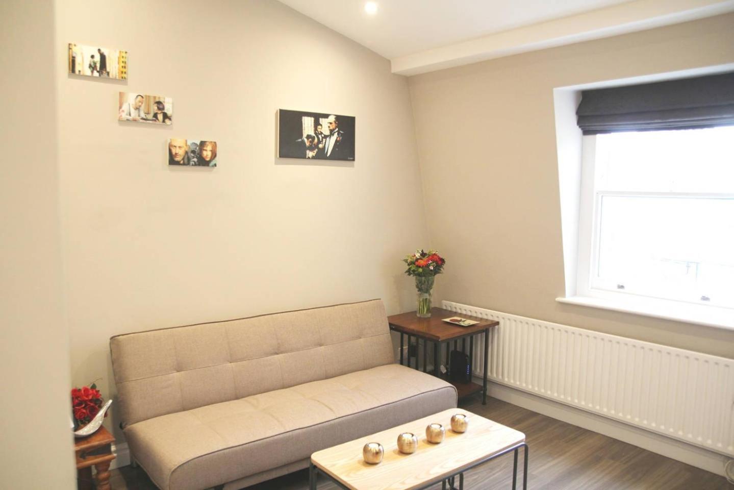 Guestready - Quaint English Flat Near Portobello Londen Buitenkant foto